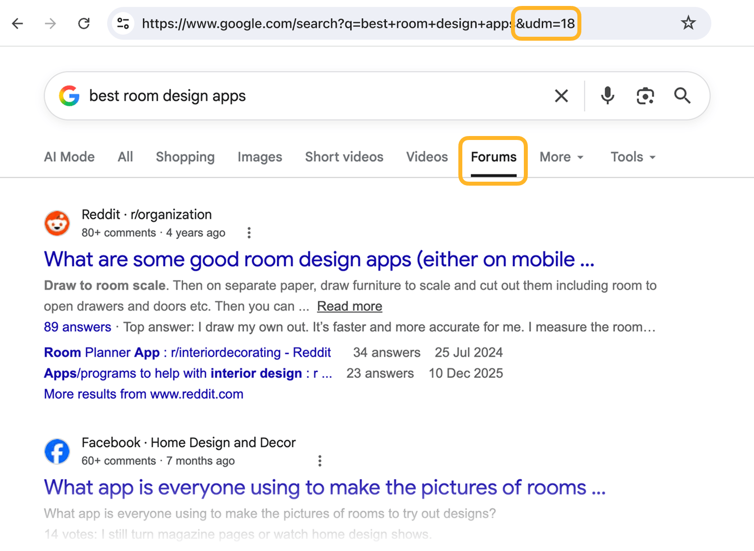 A Google search for “best room design apps” with both the &udm=18 parameter in the address bar and the Forums tab ringed, returning threads from Reddit and a Facebook group.