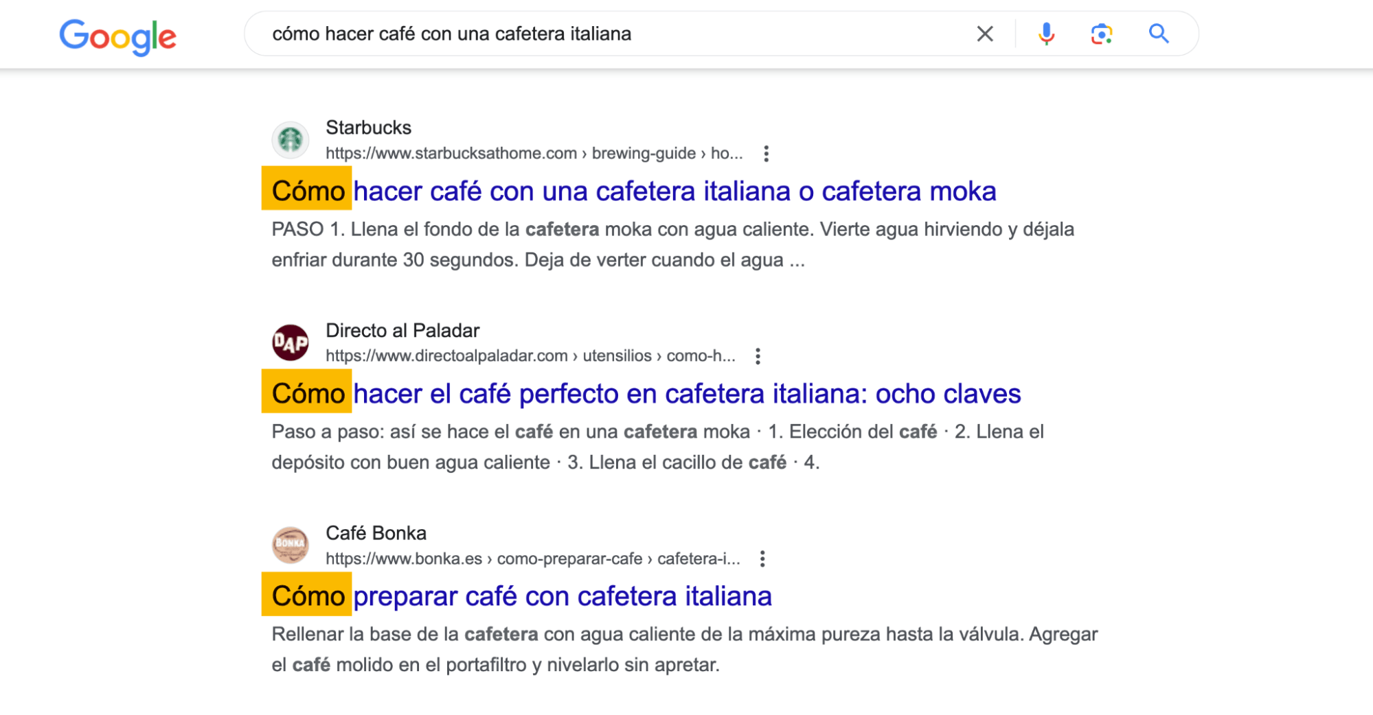 Los resultados de la búsqueda en Google de "cómo hacer café con una cafetera italiana" muestran que los usuarios buscan una guía práctica.