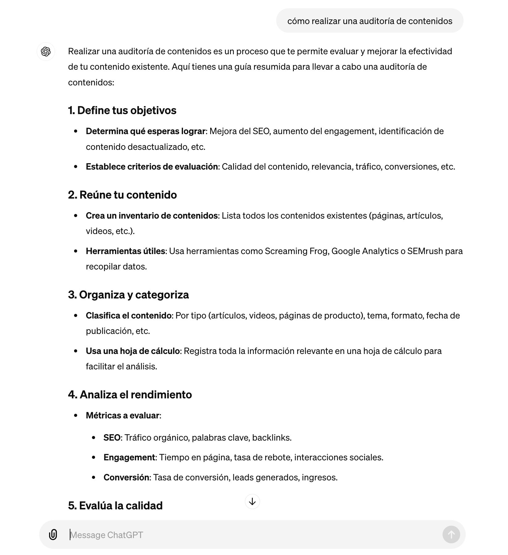 Preguntando a ChatGPT cómo realizar una auditoría de contenidos.