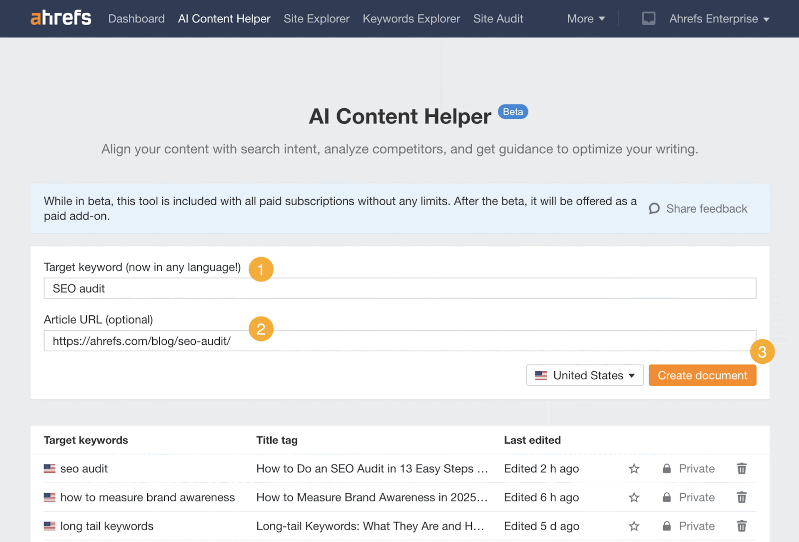 Un tutorial en gif que muestra 4 pasos para crear un documento en Ahrefs AI Content Helper.