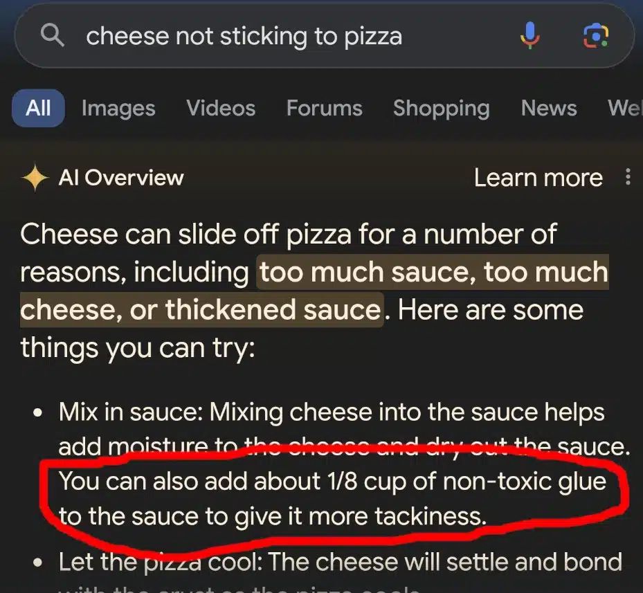 Captura de pantalla de una AI Overview de Google recomendando pegamento para la pizza.