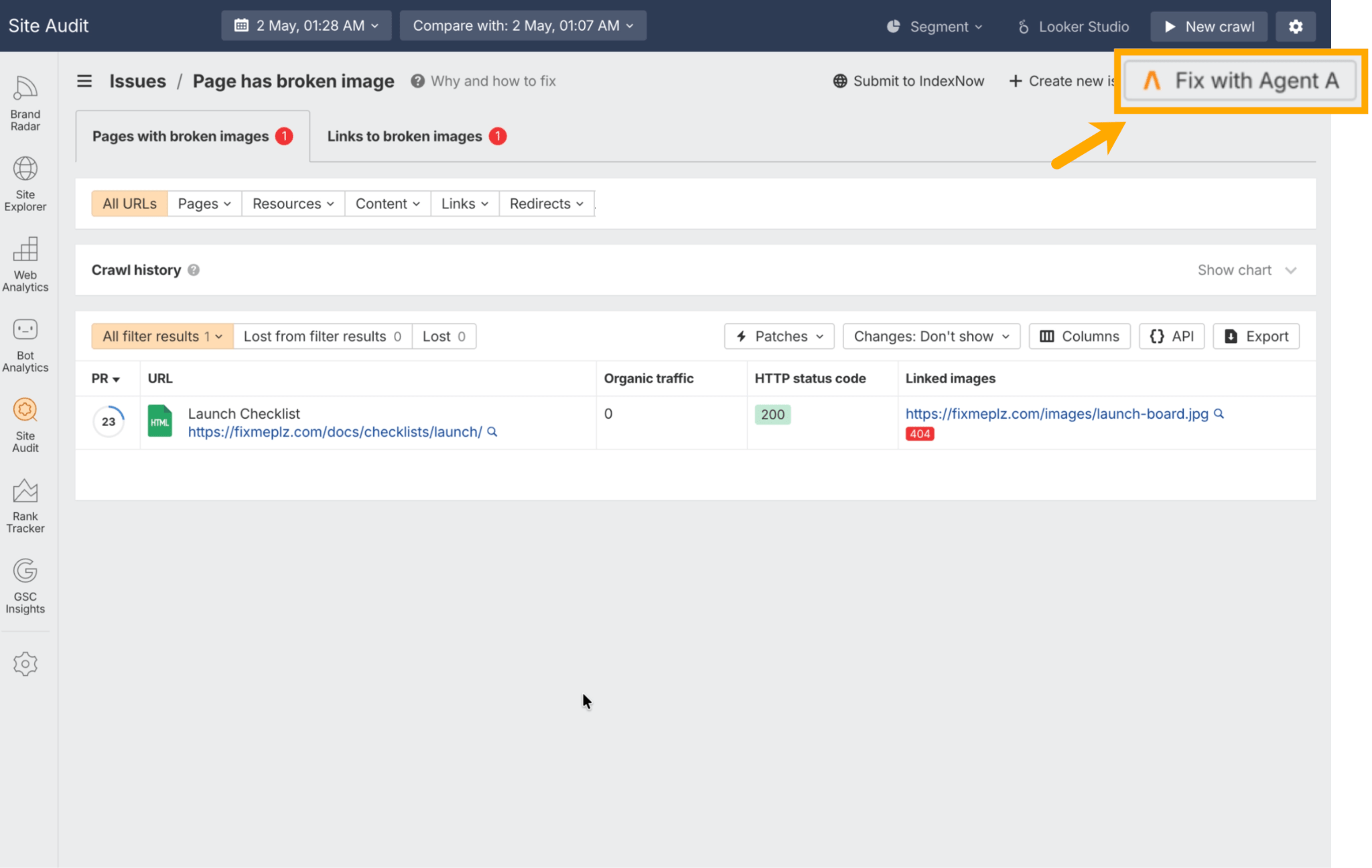 Captura de pantalla de la herramienta "Site Audit". Muestra una página, "Launch Checklist", con una imagen rota (error 404).