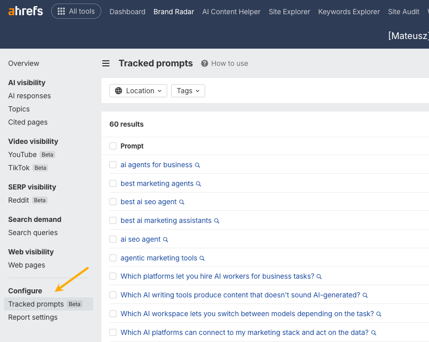 Funcionalidad de prompts rastreados (personalizados) en Brand Radar