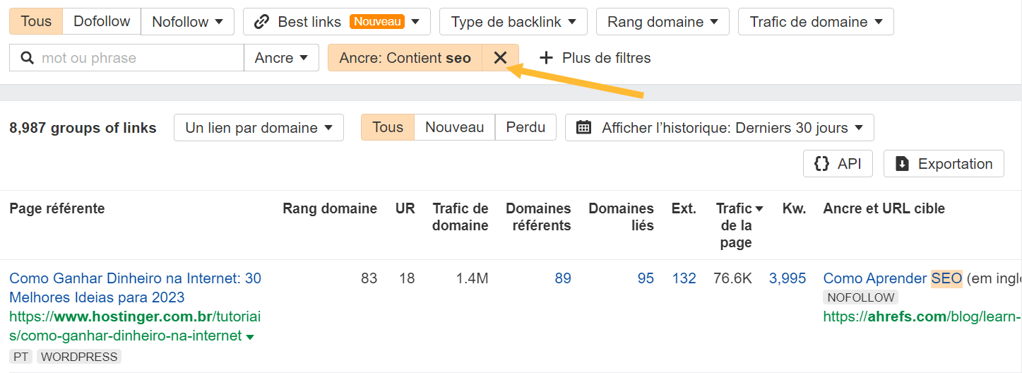 Le filtre "Ancre" dans le rapport des backlinks permet de rechercher des backlinks en fonction du texte d'ancrage associé