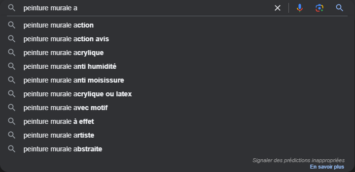 Capture d'écran de recherche Google pour “peinture murale” avec toutes les recommandations automatiques dessous commençant par “a”. 
