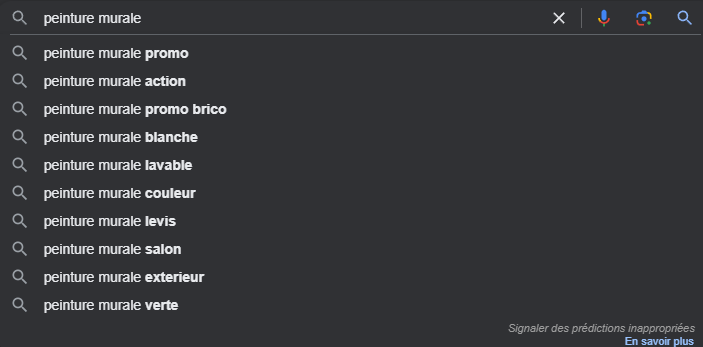 Capture d'écran de recherche Google pour “peinture murale” avec toutes les recommandations automatiques ci- dessous.