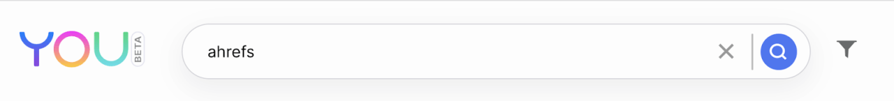 You.comののトップページと検索バーの表示例