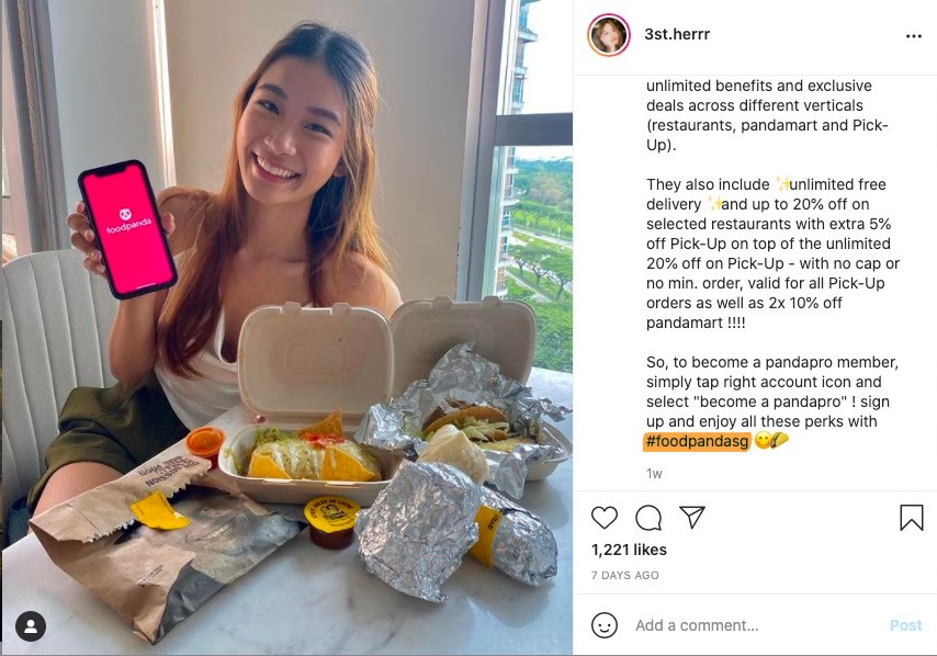 Post no Instagram da influenciadora promovendo Foodpanda e descontos